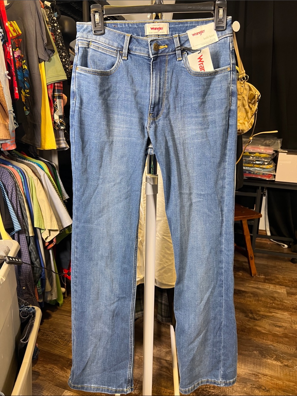 Wrangler womens 27x30 Light Blue Bootcut Jeans